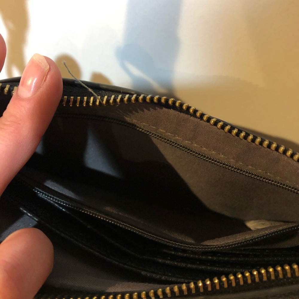 💜 Sale 3 for 15 Black faux leather Cross Body - Picture 6 of 8